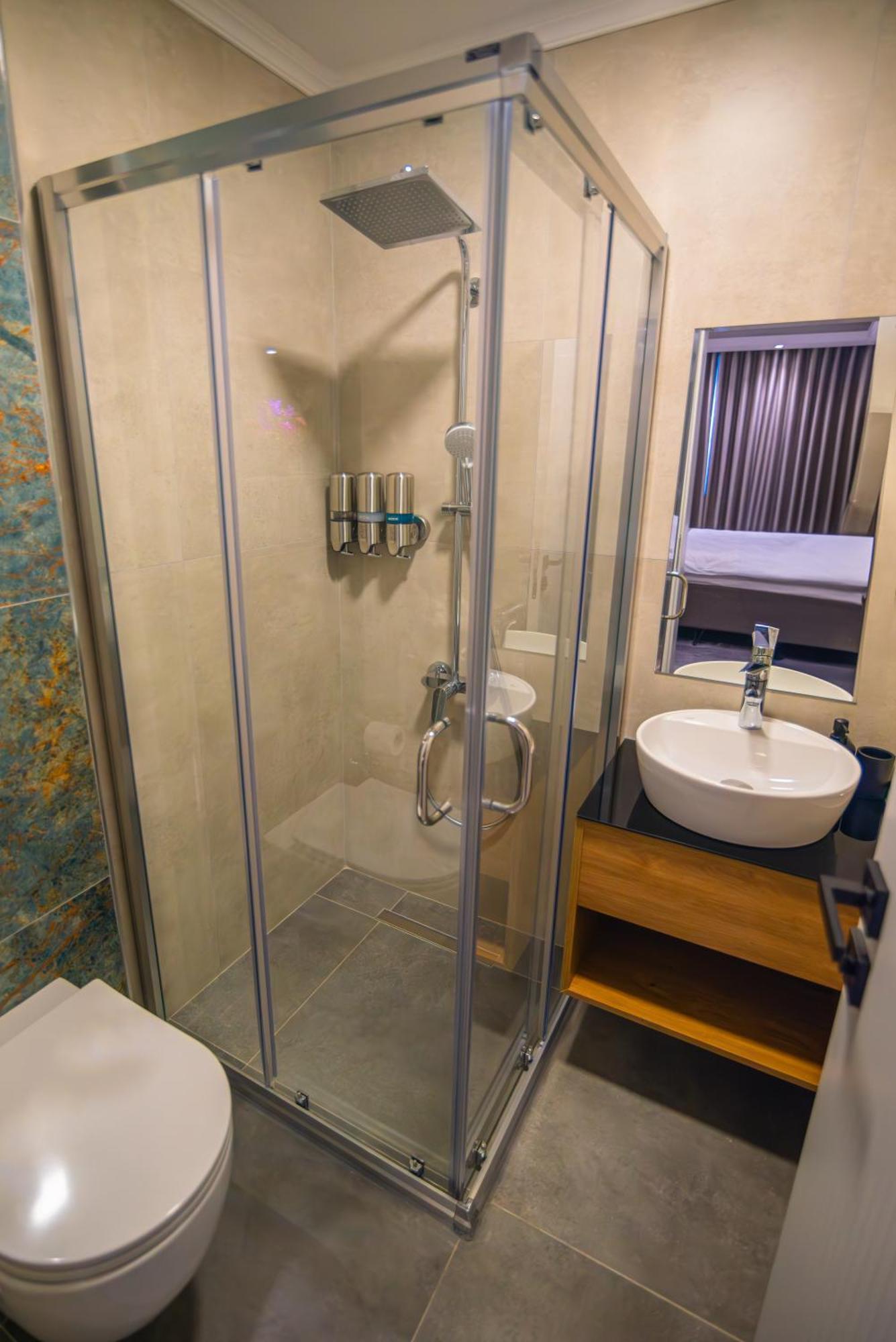 Hotel Huzur *