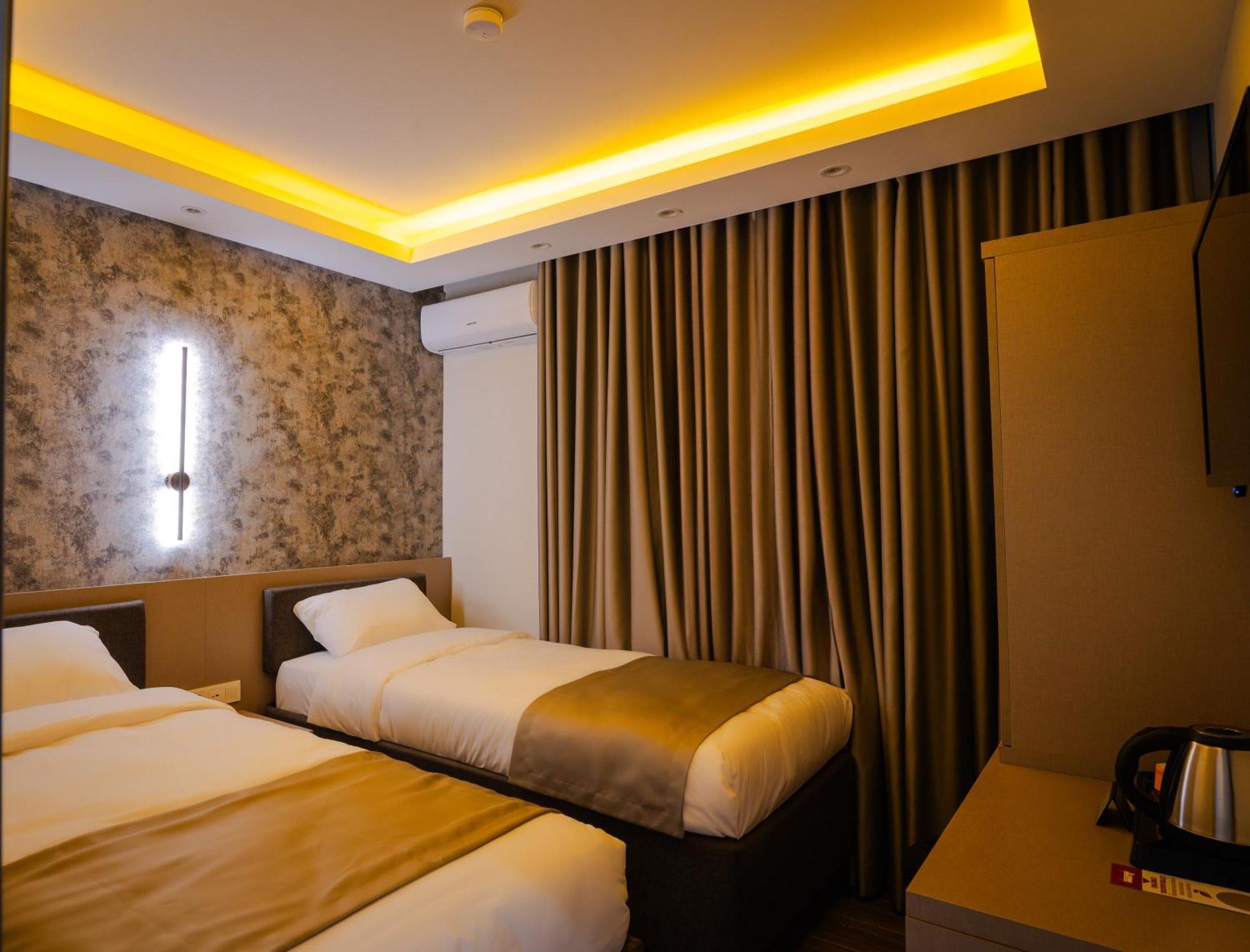 Otel Huzur *